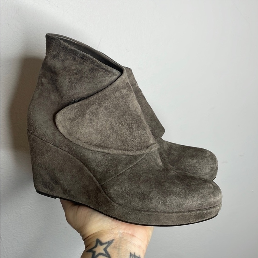 Coclico Henrietta suede booties